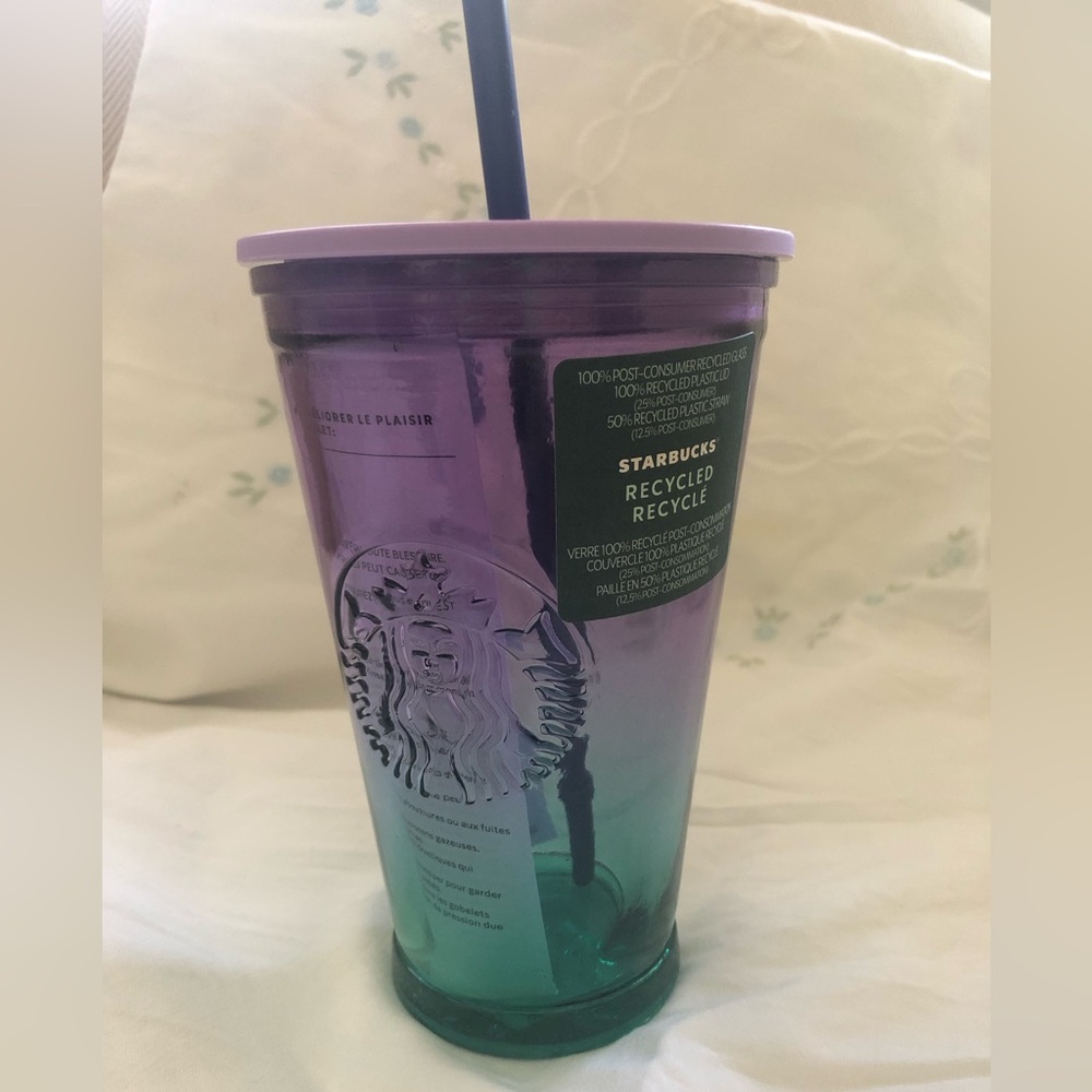 🧋🧋🧋Starbucks 16oz Recycled Glass Tumbler🧋🧋🧋